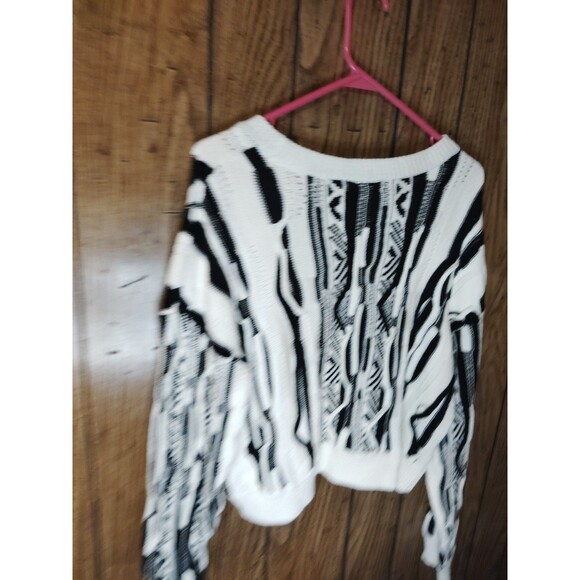 Forever 21 vintage crop sweater inspired by coolg(med - Picture 12 of 12
